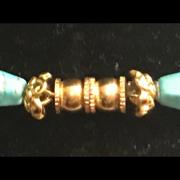 Turquoise & beads Necklace-Earrings. - Picture 7 of 7